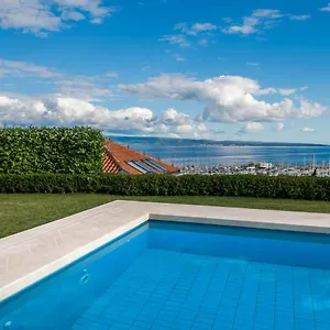 Apartment The Whitestone, Split
